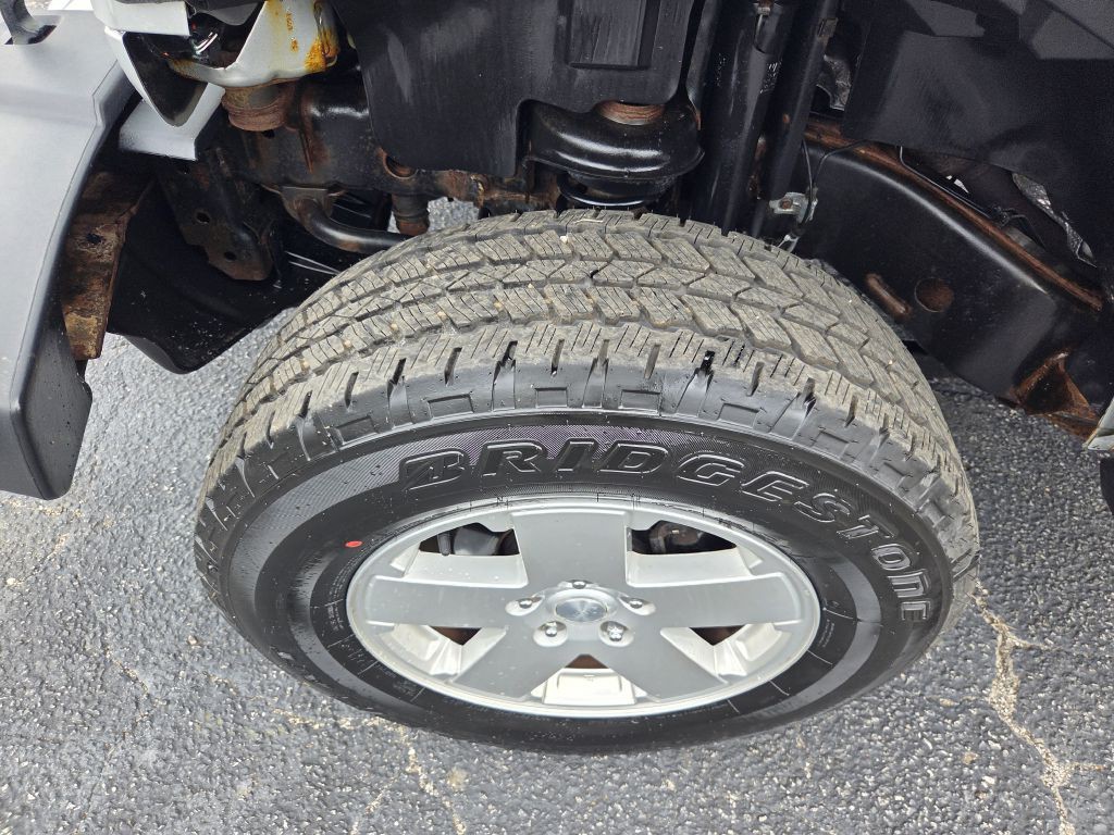 2012 Jeep Wrangler Unlimited Image 37