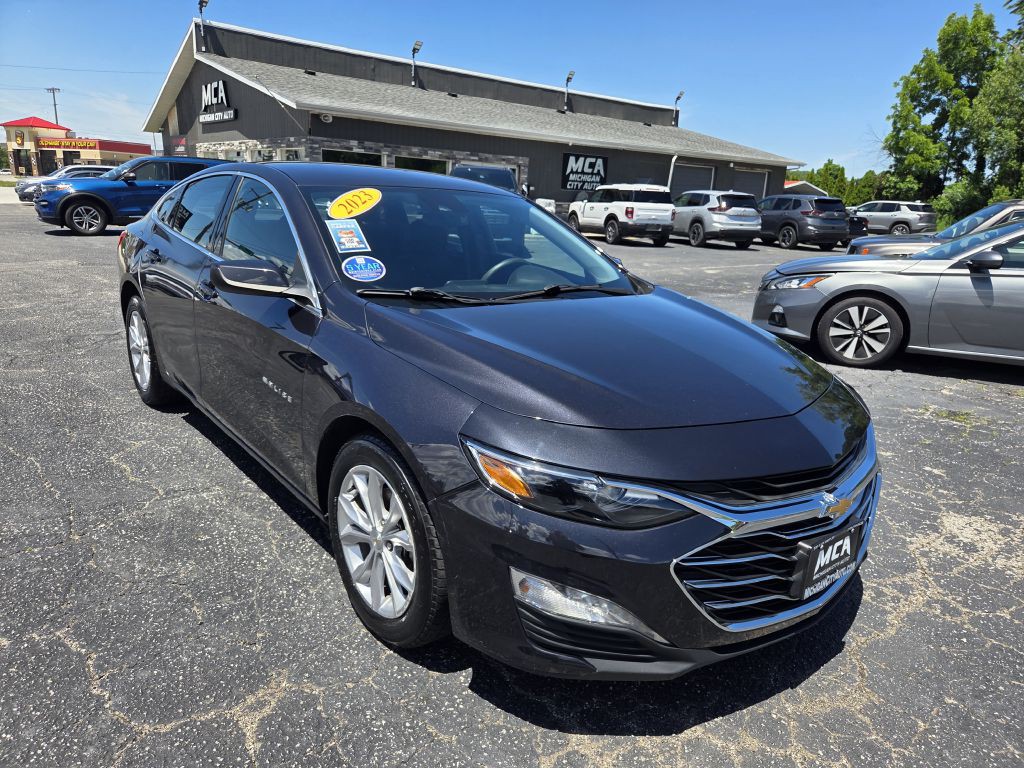 2023 Chevrolet Malibu Image 2
