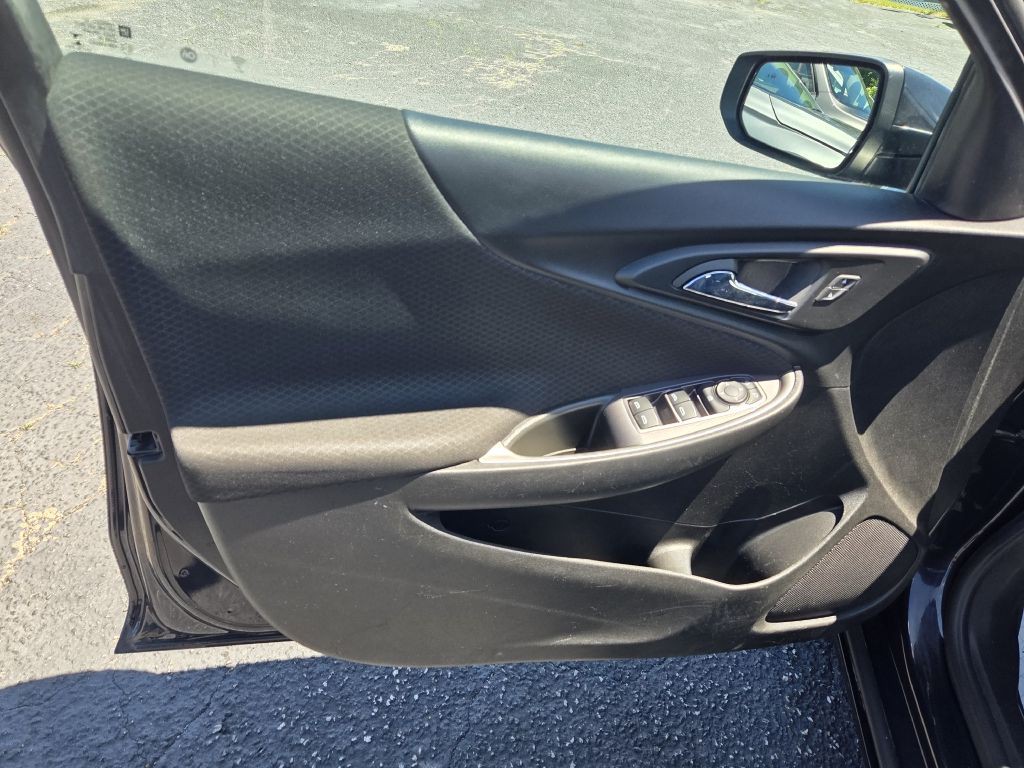2023 Chevrolet Malibu Image 17