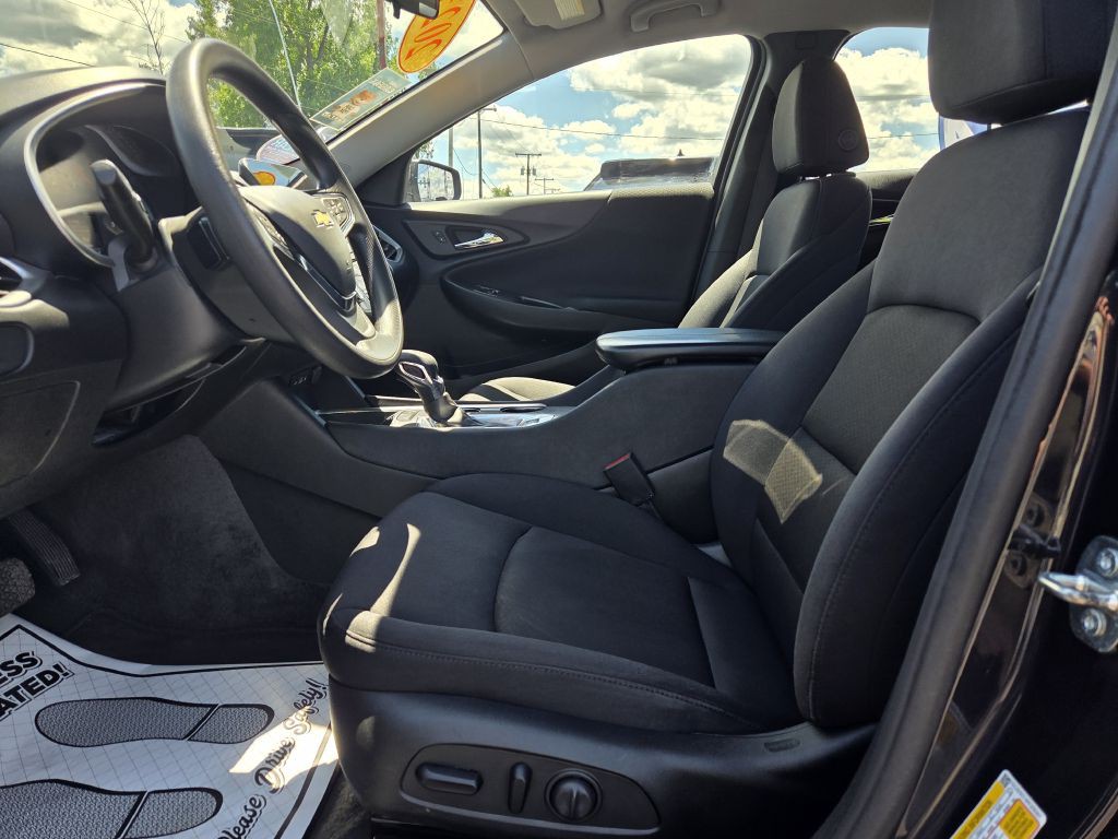 2023 Chevrolet Malibu Image 20