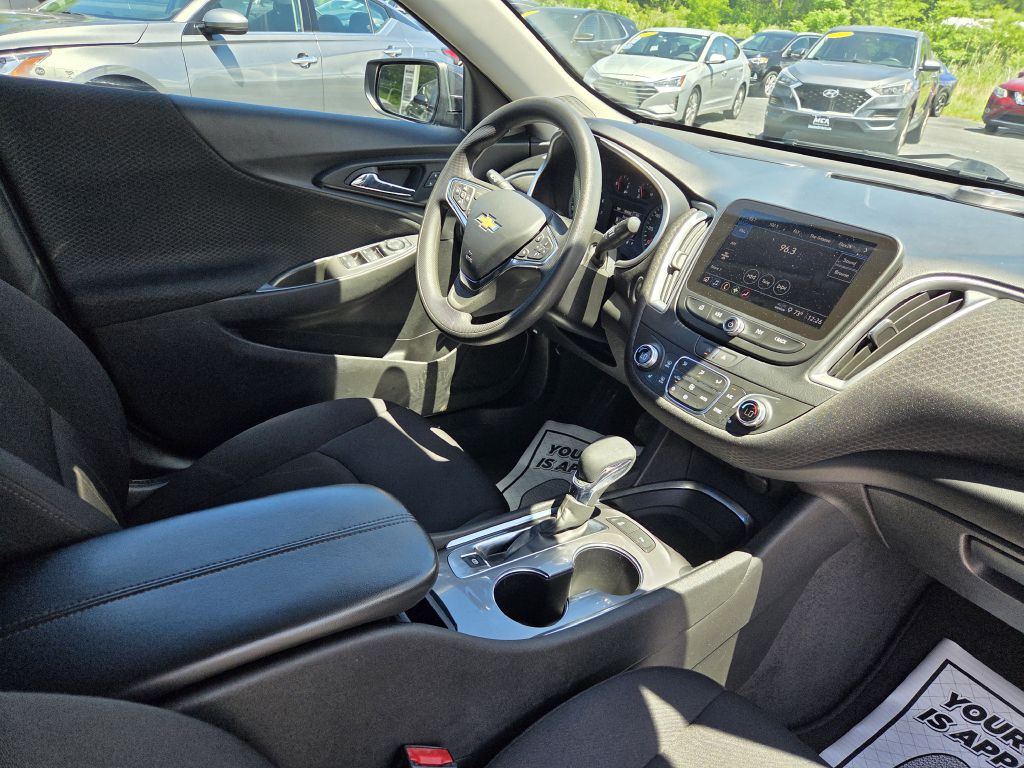 2023 Chevrolet Malibu Image 34