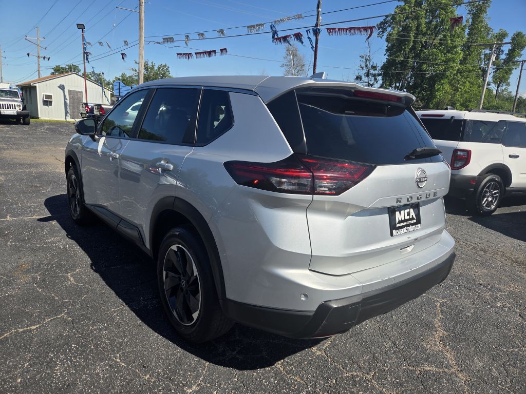 2025 Nissan Rogue Image 9