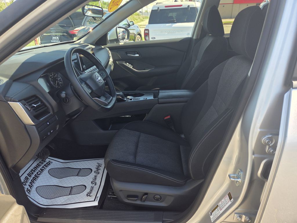 2025 Nissan Rogue Image 19