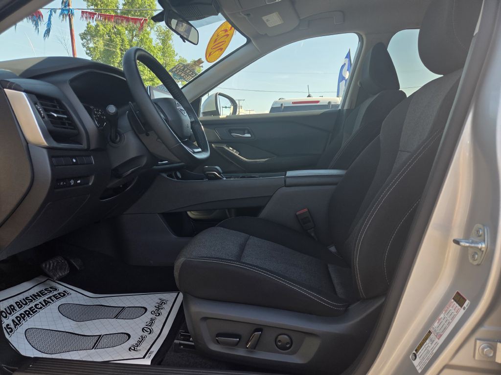 2025 Nissan Rogue Image 20