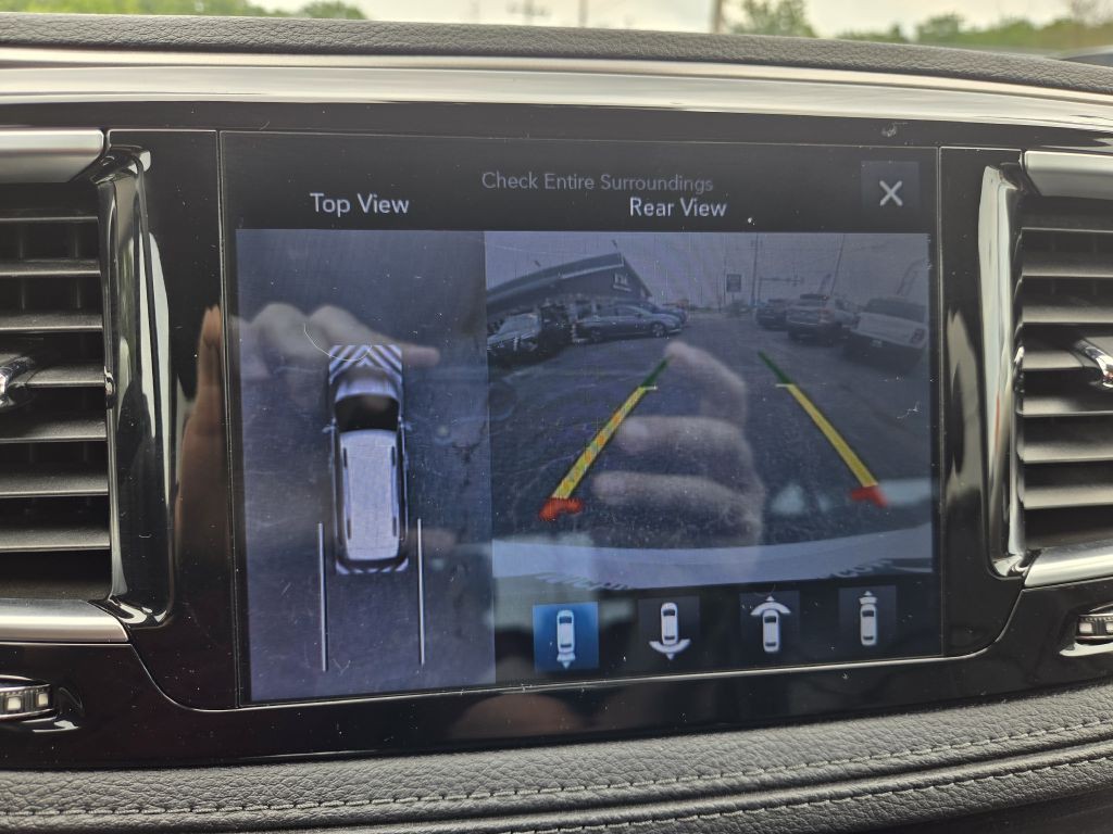 2017 Chrysler Pacifica Image 34