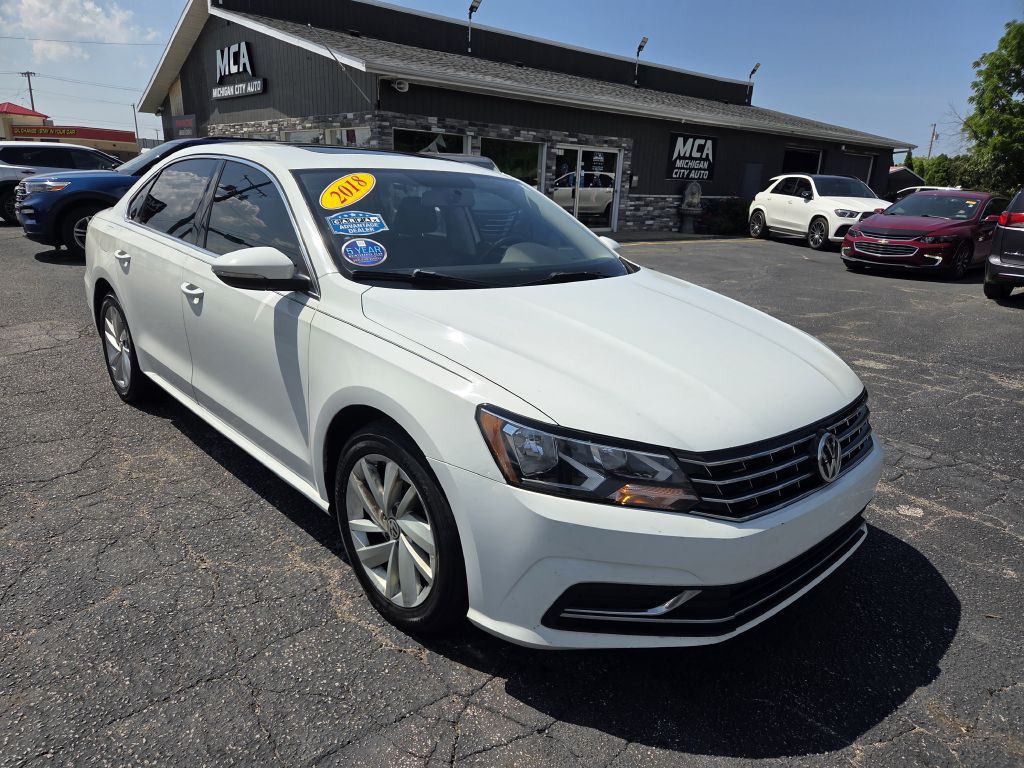2018 Volkswagen Passat Image 2