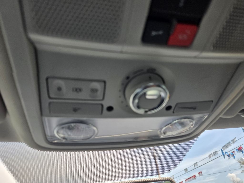 2018 Volkswagen Passat Image 30