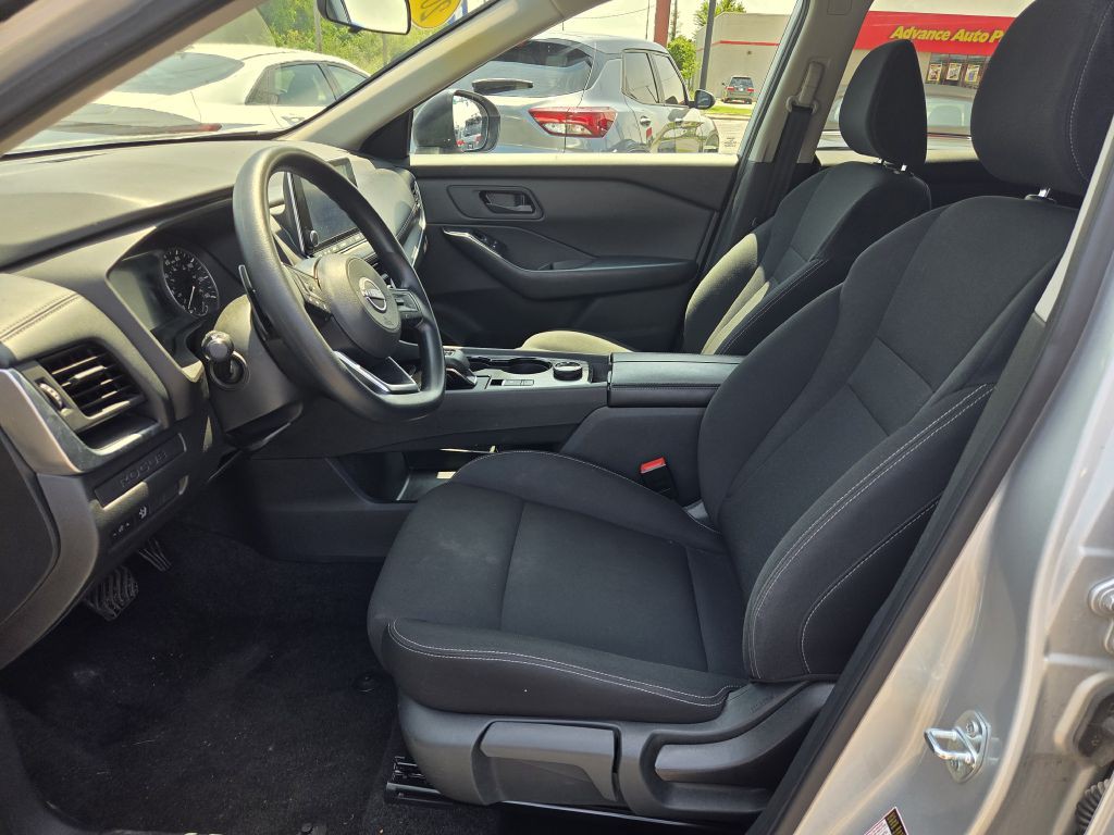 2024 Nissan Rogue Image 17