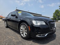 Image for 2019 Chrysler 300 Touring ID: 7541182