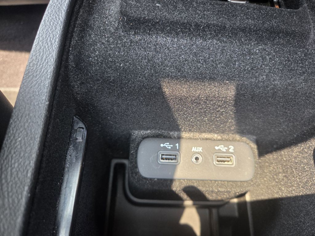 2019 Chrysler 300 Image 40