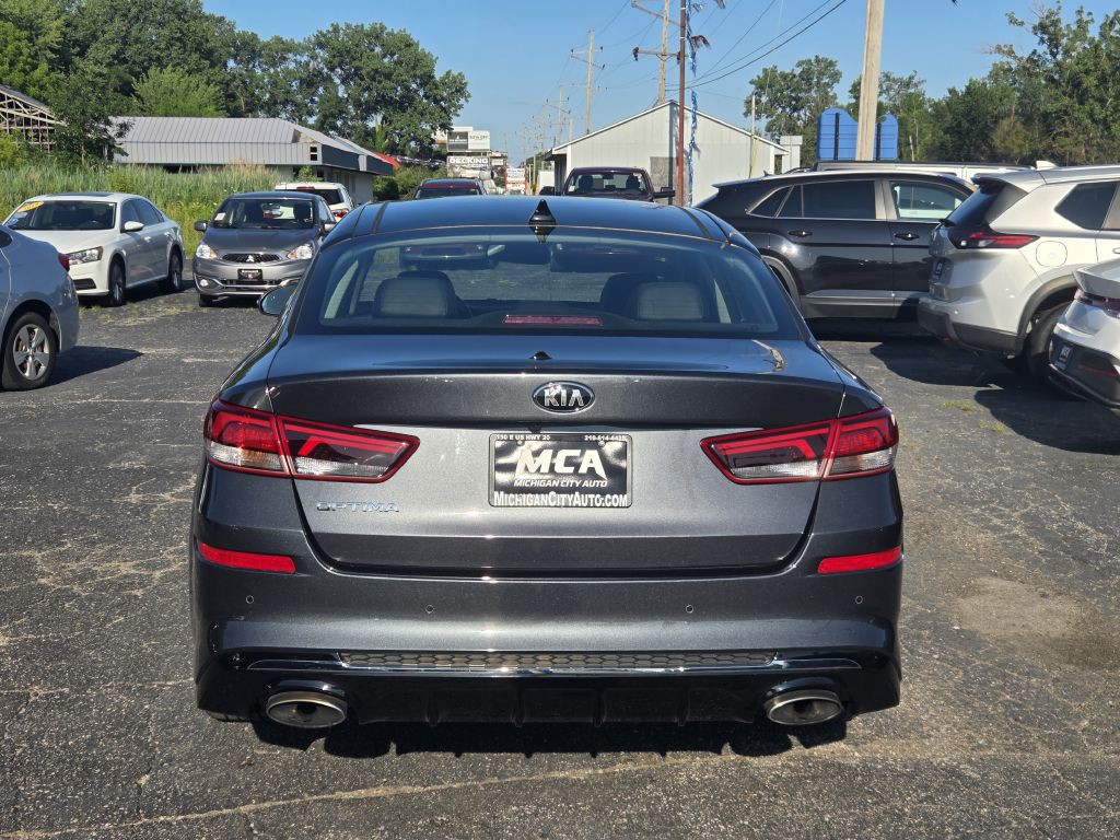 2020 Kia Optima Image 8