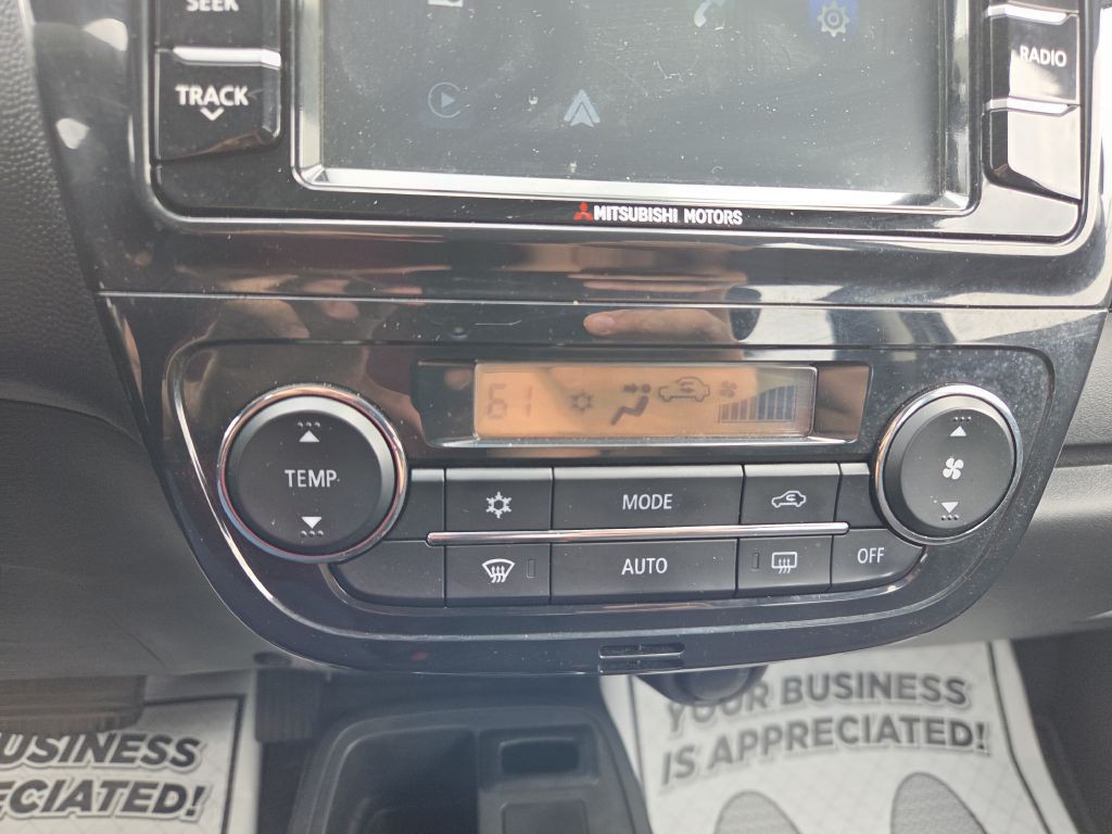 2017 Mitsubishi Mirage Image 26