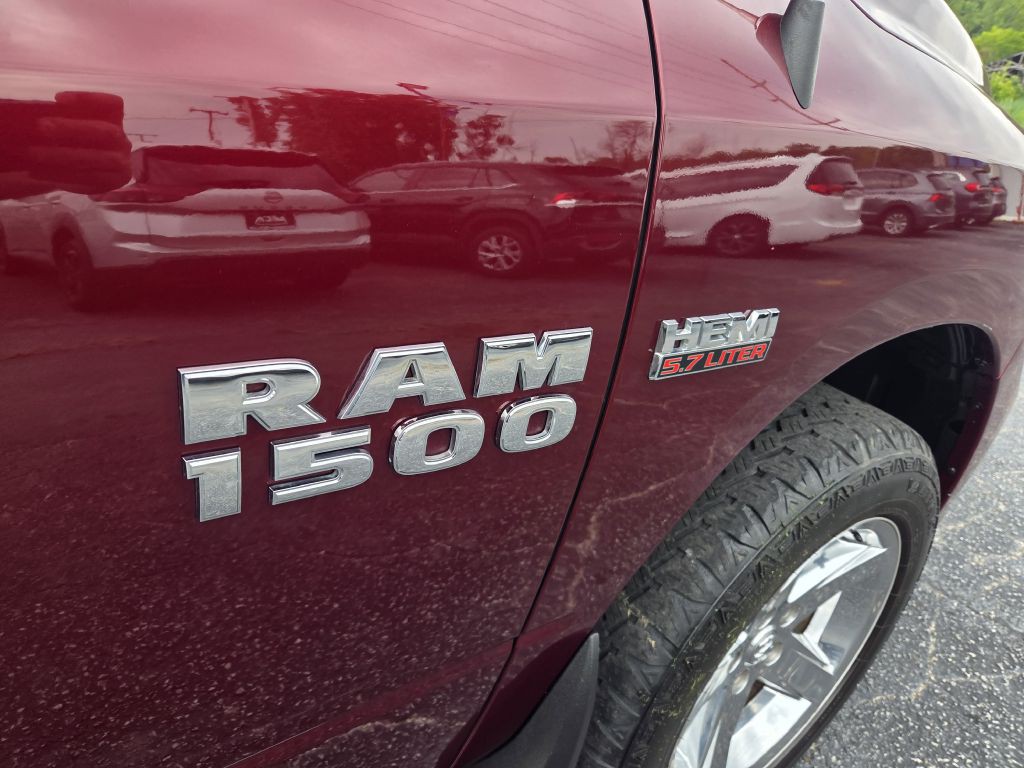2017 RAM 1500 Image 9