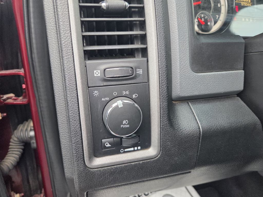 2017 RAM 1500 Image 24