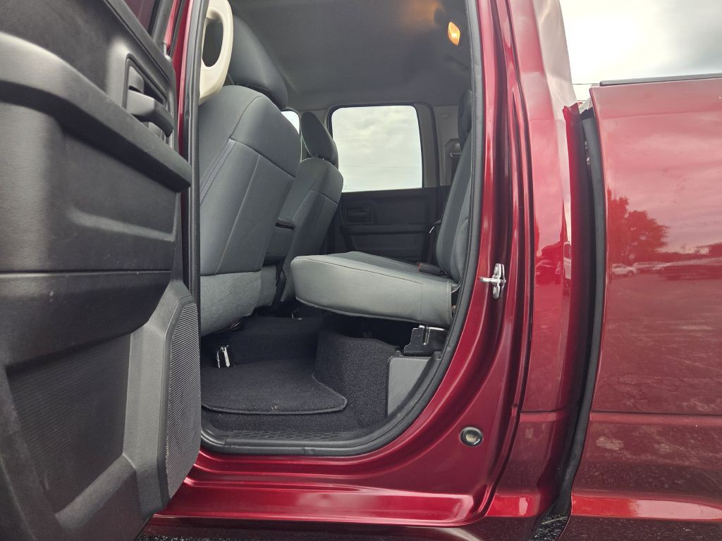 2017 RAM 1500 Image 36