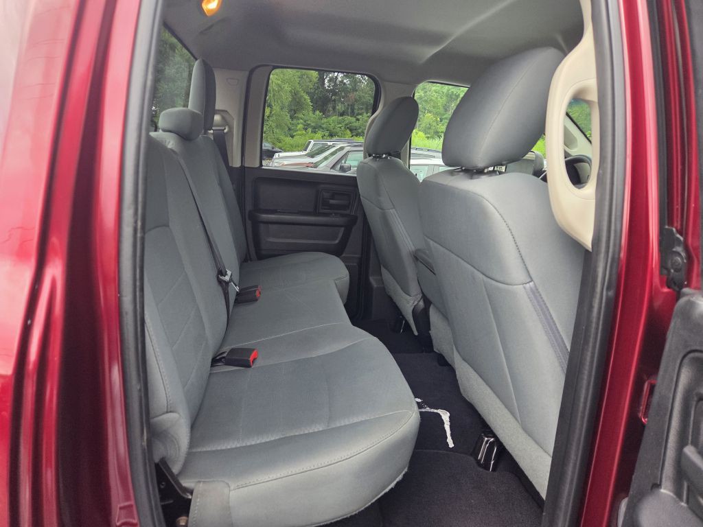 2017 RAM 1500 Image 43