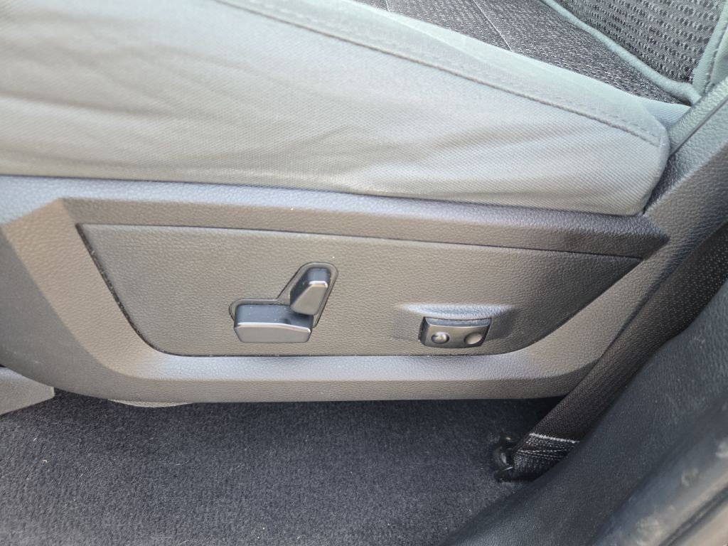 2014 RAM 1500 Image 22