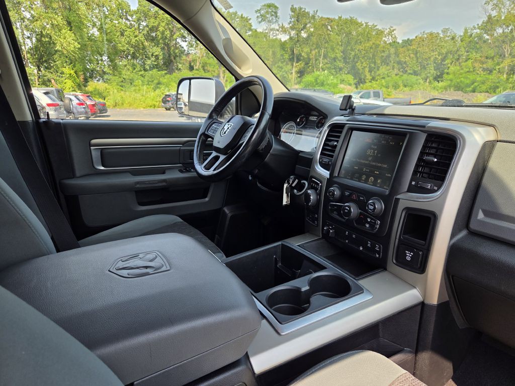 2014 RAM 1500 Image 43