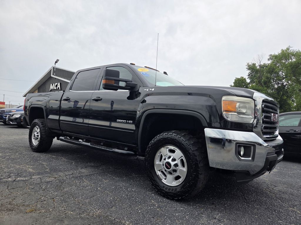 2015 GMC Sierra Image 4