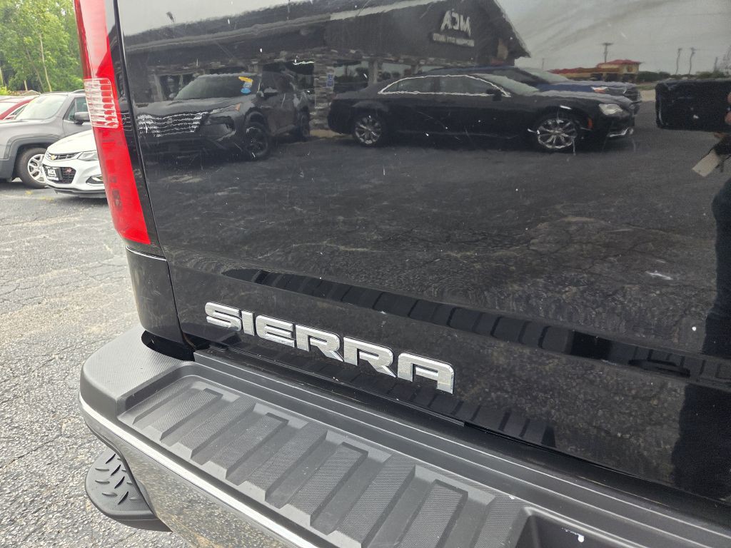 2015 GMC Sierra Image 9