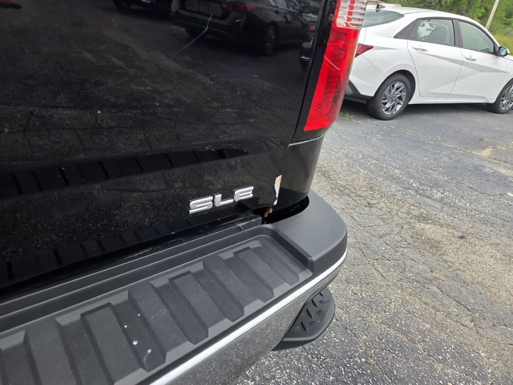 2015 GMC Sierra Image 10
