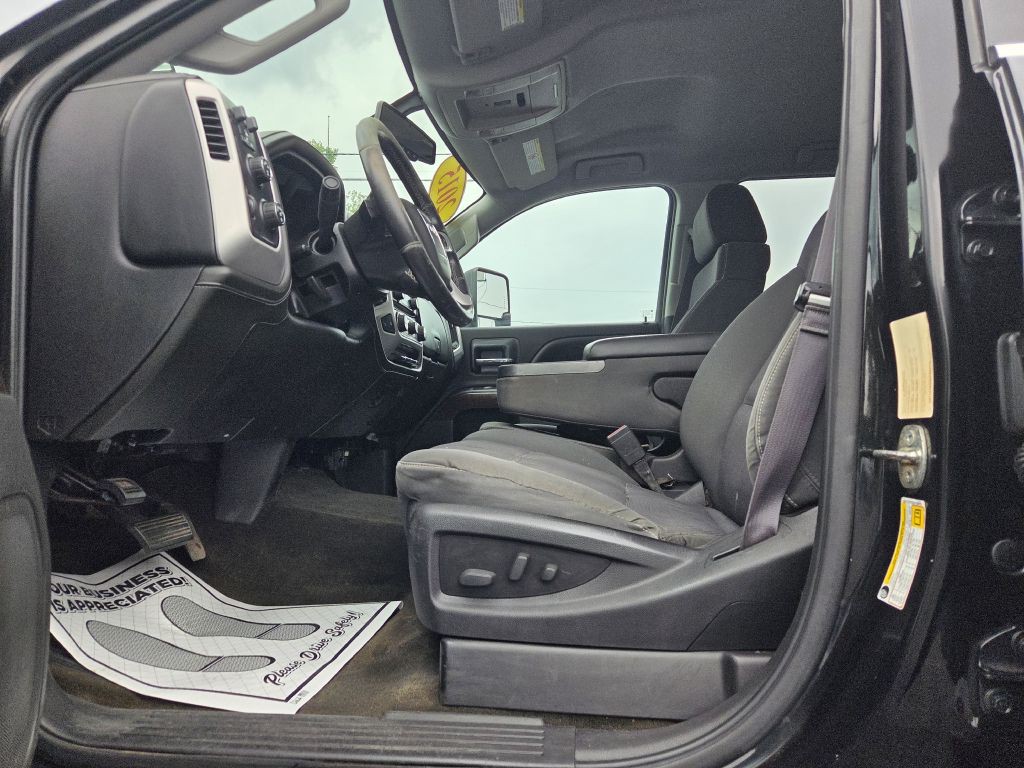 2015 GMC Sierra Image 23