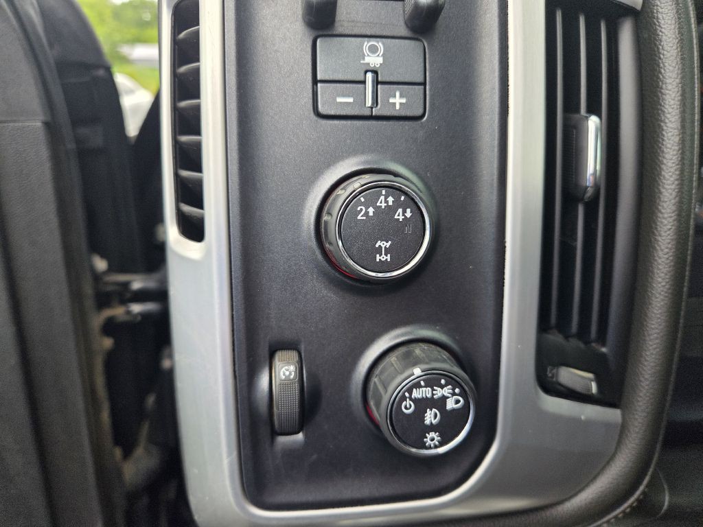 2015 GMC Sierra Image 24