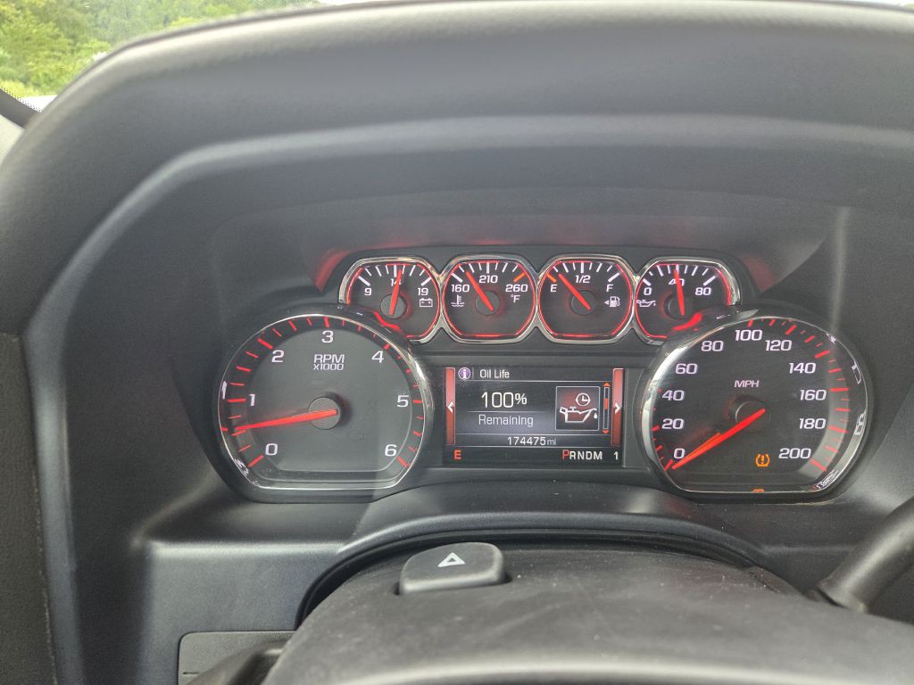2015 GMC Sierra Image 26