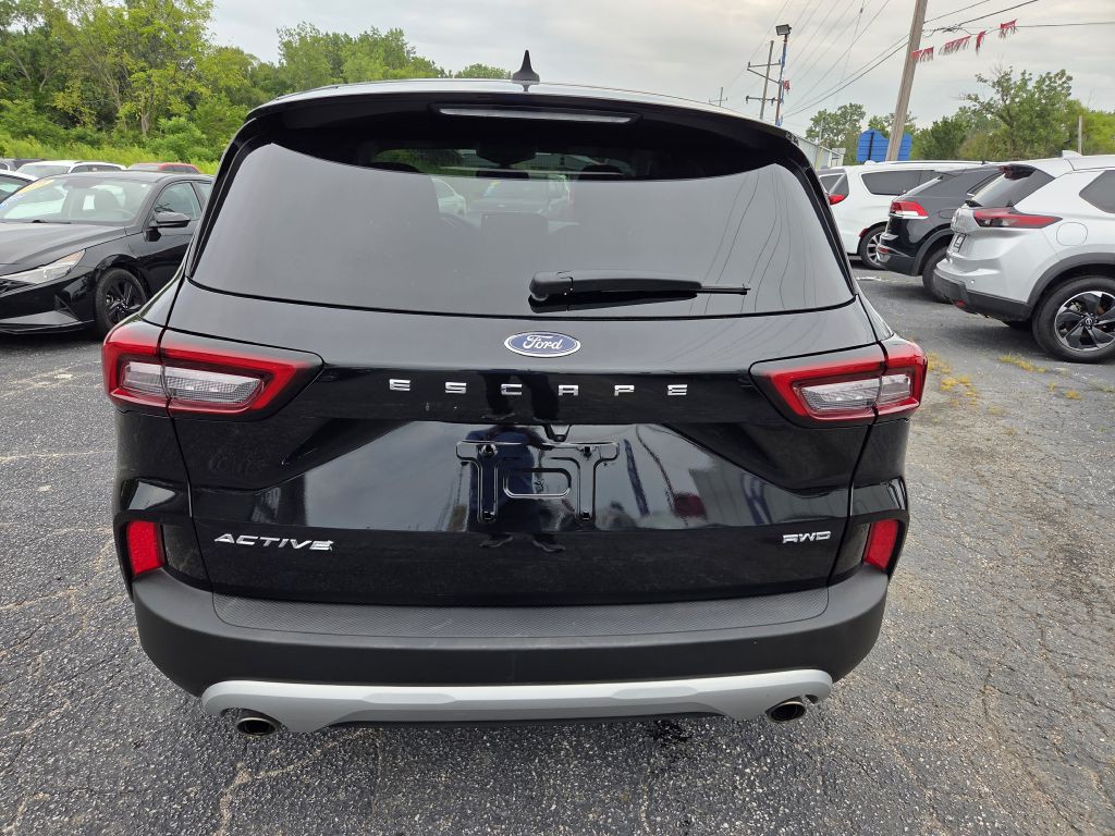 2025 Ford Escape Image 8