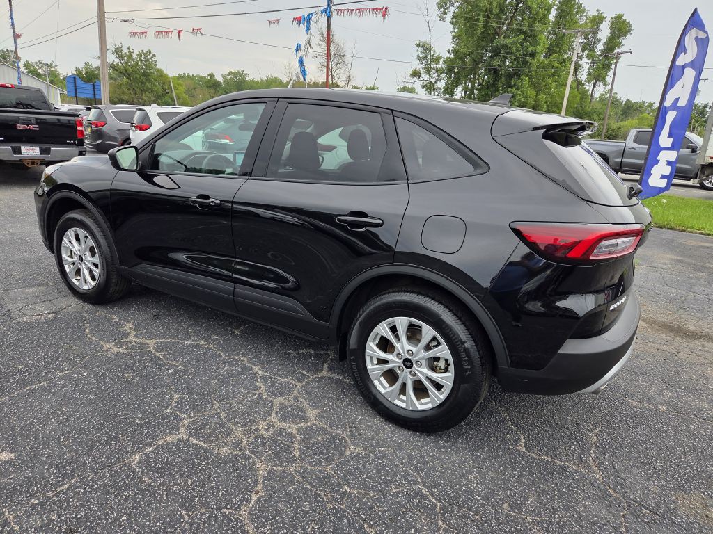 2025 Ford Escape Image 12