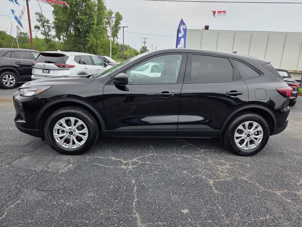 2025 Ford Escape Image 13