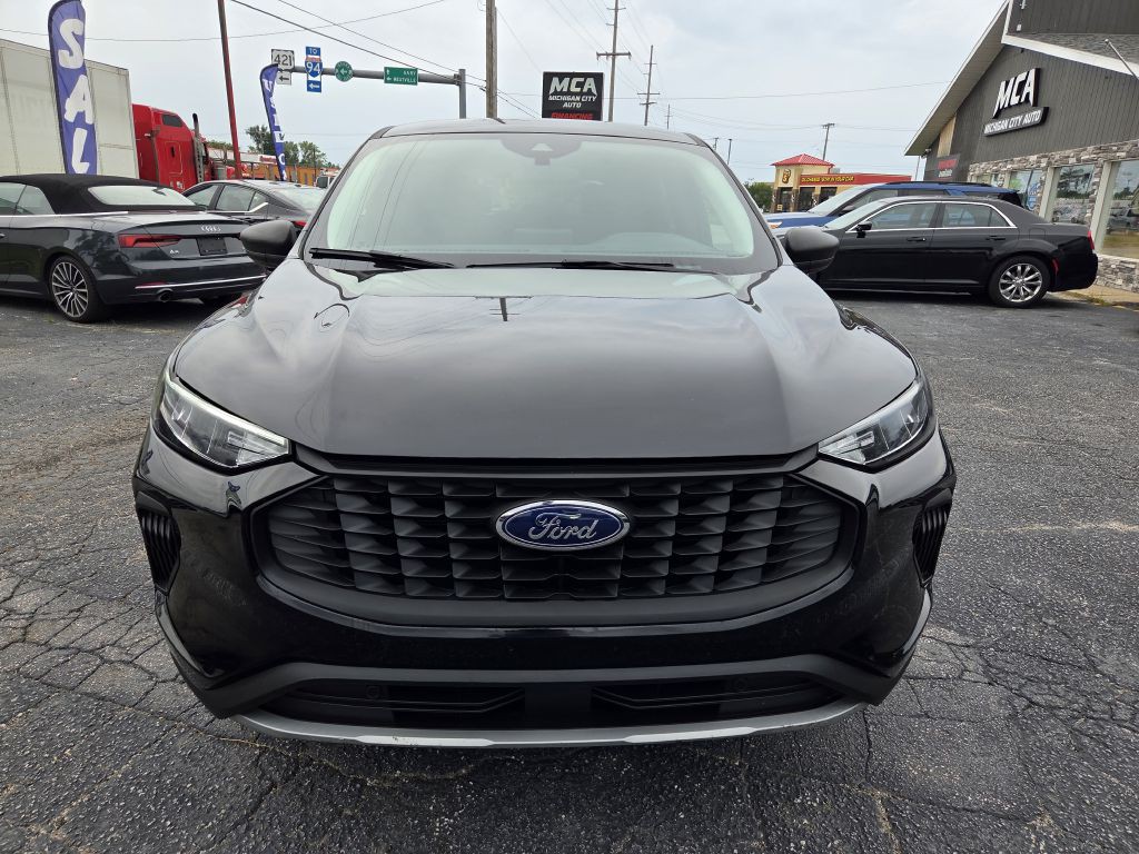 2025 Ford Escape Image 18