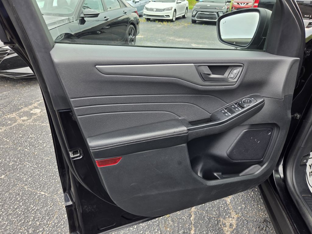 2025 Ford Escape Image 20