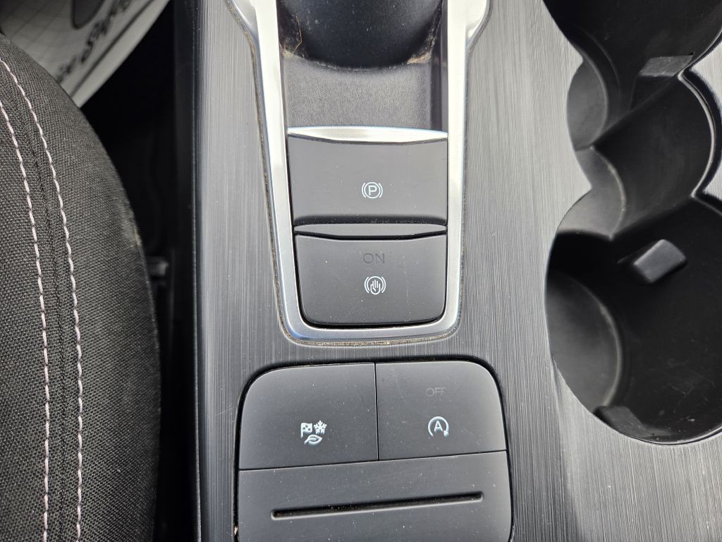 2025 Ford Escape Image 35