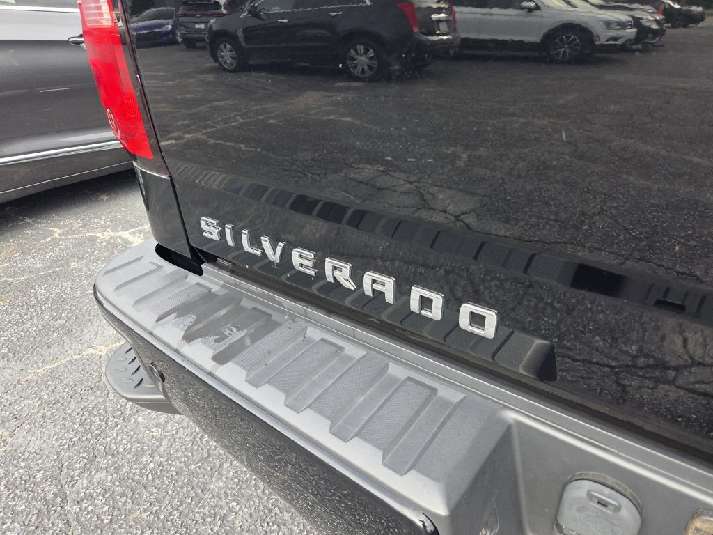 2018 Chevrolet Silverado 1500 Image 9