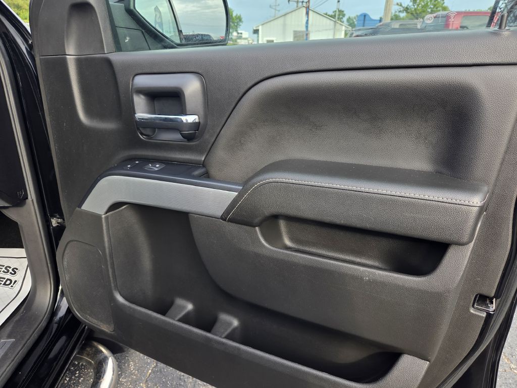 2018 Chevrolet Silverado 1500 Image 40