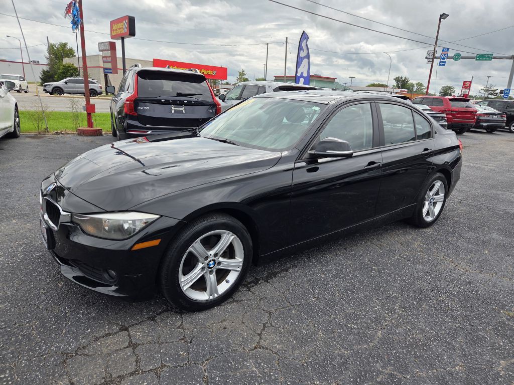 2014 BMW 3 Series Image 12