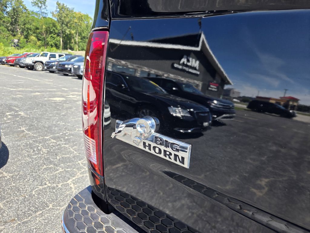 2014 RAM 1500 Image 8