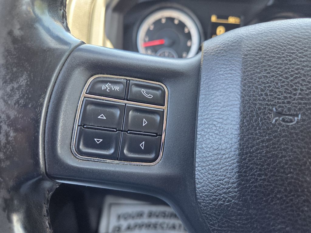 2014 RAM 1500 Image 25
