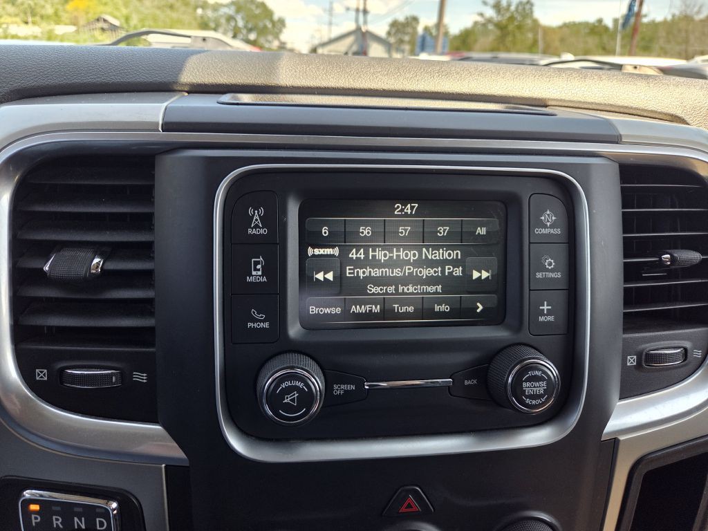 2014 RAM 1500 Image 28