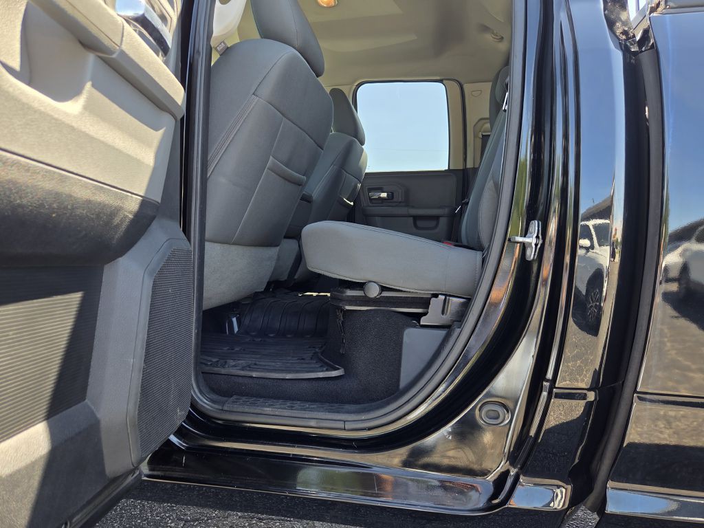 2014 RAM 1500 Image 33