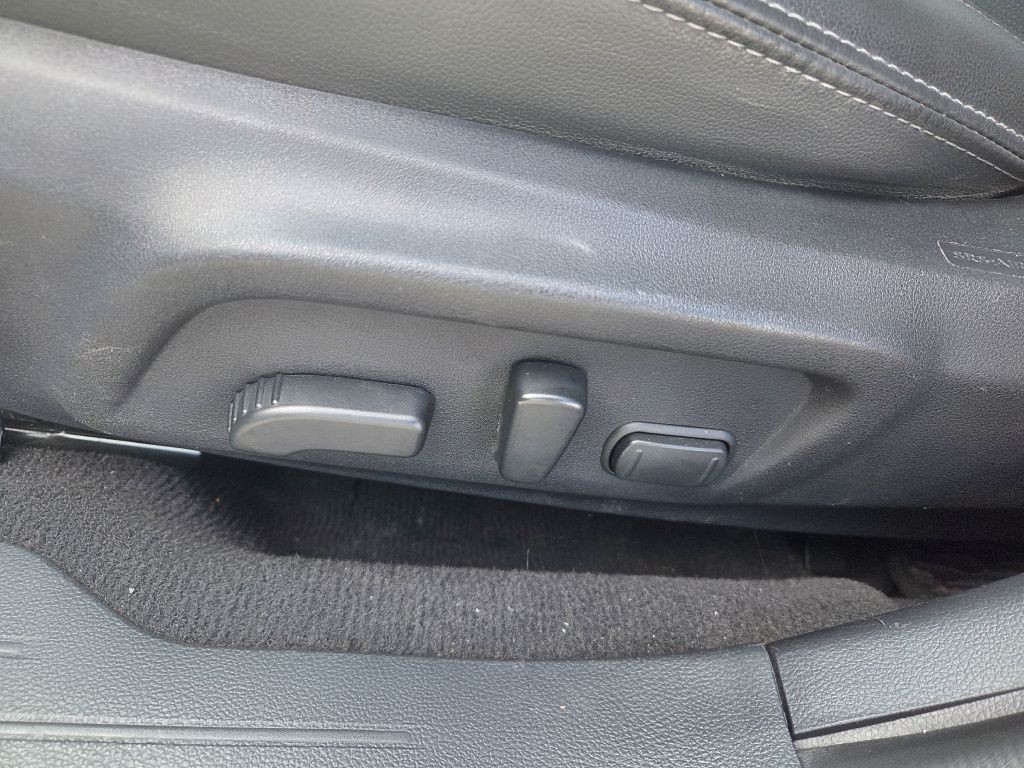 2016 Subaru Outback Image 23