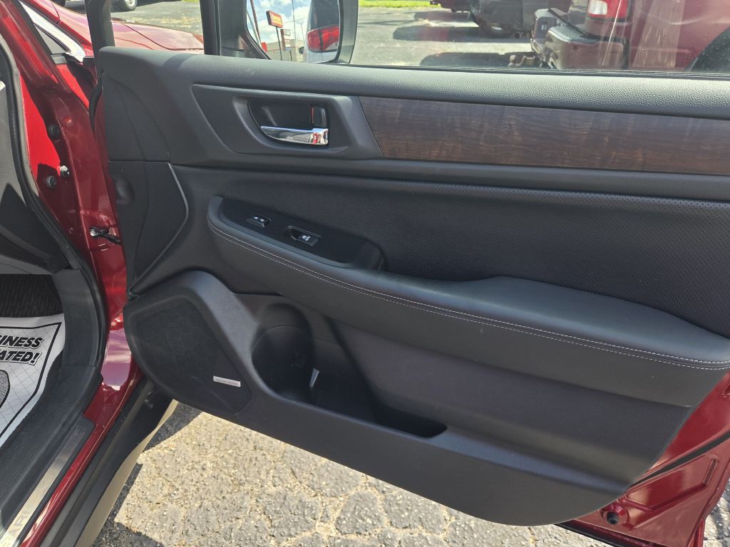 2016 Subaru Outback Image 48