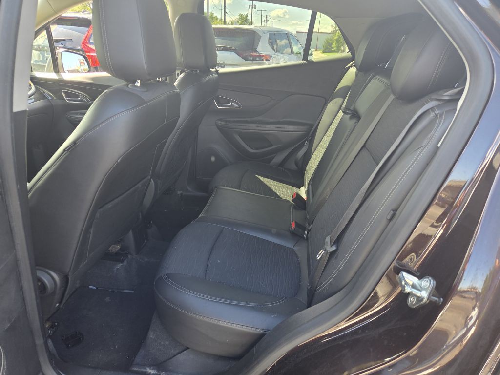 2016 Buick Enclave Image 28