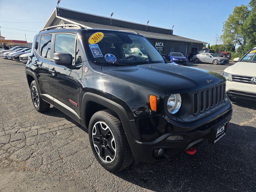 2016 Jeep Renegade Image 2