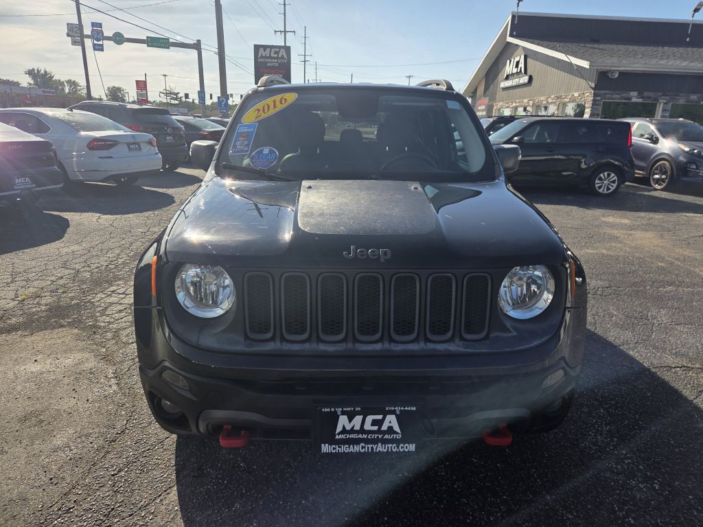 2016 Jeep Renegade Image 16