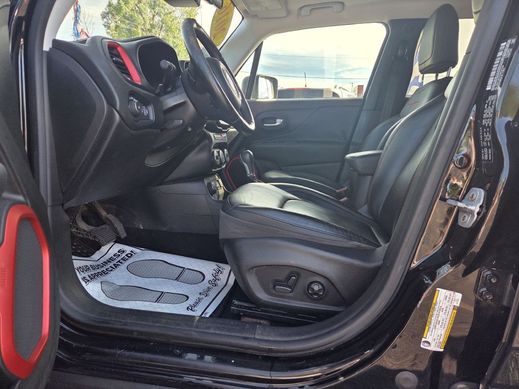2016 Jeep Renegade Image 22