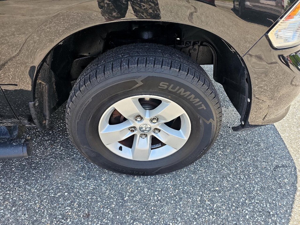 2018 RAM 1500 Image 5