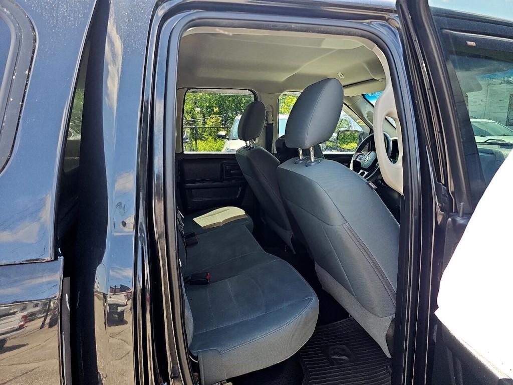 2018 RAM 1500 Image 8