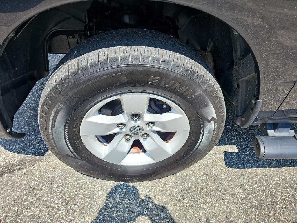 2018 RAM 1500 Image 24